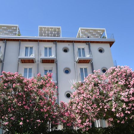 Hotel Felix Rimini Luaran gambar
